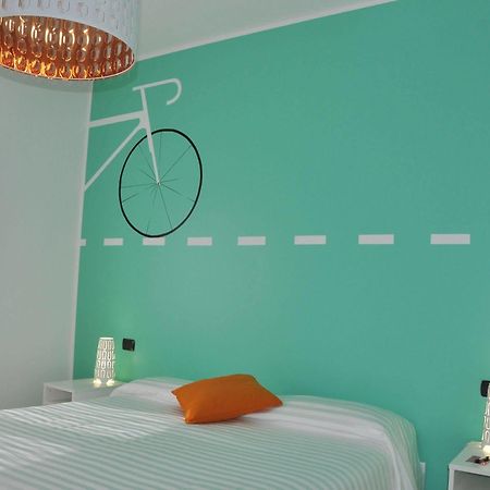 Lo Scoiattolo Piedmont Bike Hotel Pralormo Zewnętrze zdjęcie