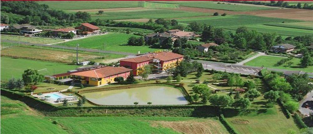 Lo Scoiattolo Piedmont Bike Hotel Pralormo Zewnętrze zdjęcie