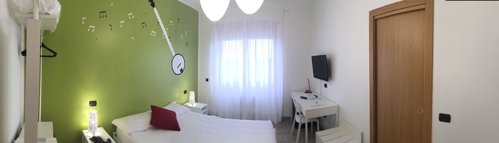 Lo Scoiattolo Piedmont Bike Hotel Pralormo Zewnętrze zdjęcie